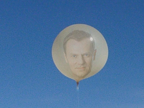 Tusk - afera sondażowa