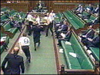 Zadyma w Westminster